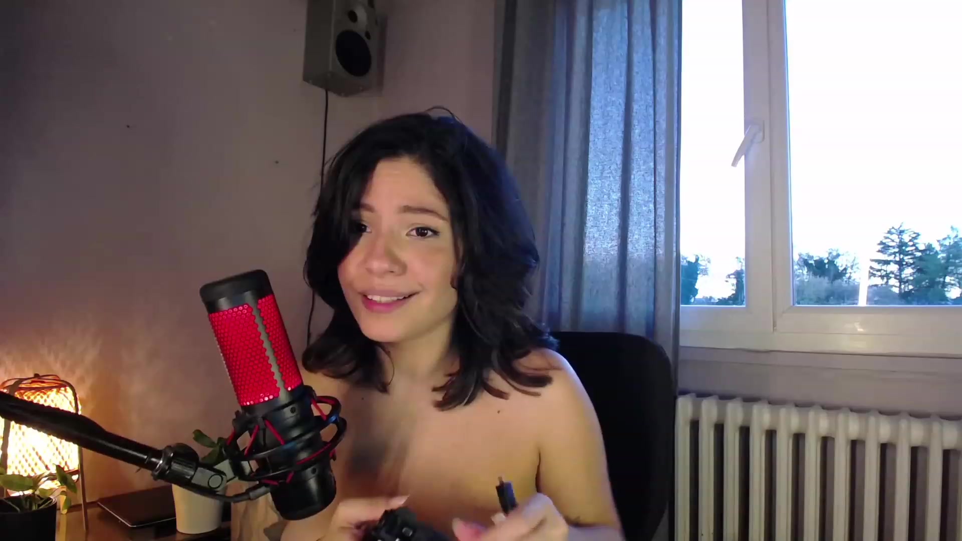 Gallery image thumbnail from Aless_____'s myfreecams stream on, 01/15/2023, 16:48 image 7 of 20
