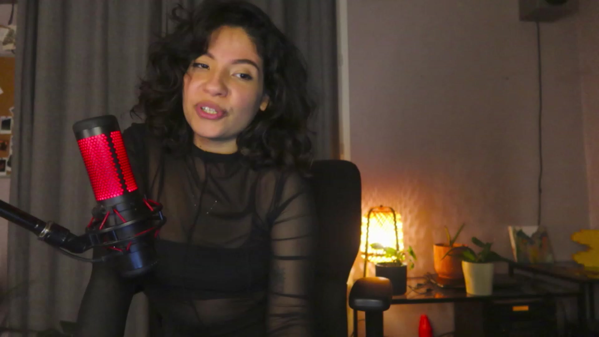 Gallery image thumbnail from Aless_____'s myfreecams stream on, 01/17/2023, 22:08 image 9 of 20