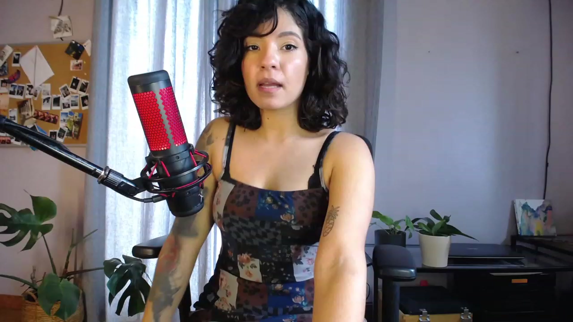 Gallery image thumbnail from Aless_____'s myfreecams stream on, 01/19/2023, 15:36 image 6 of 20