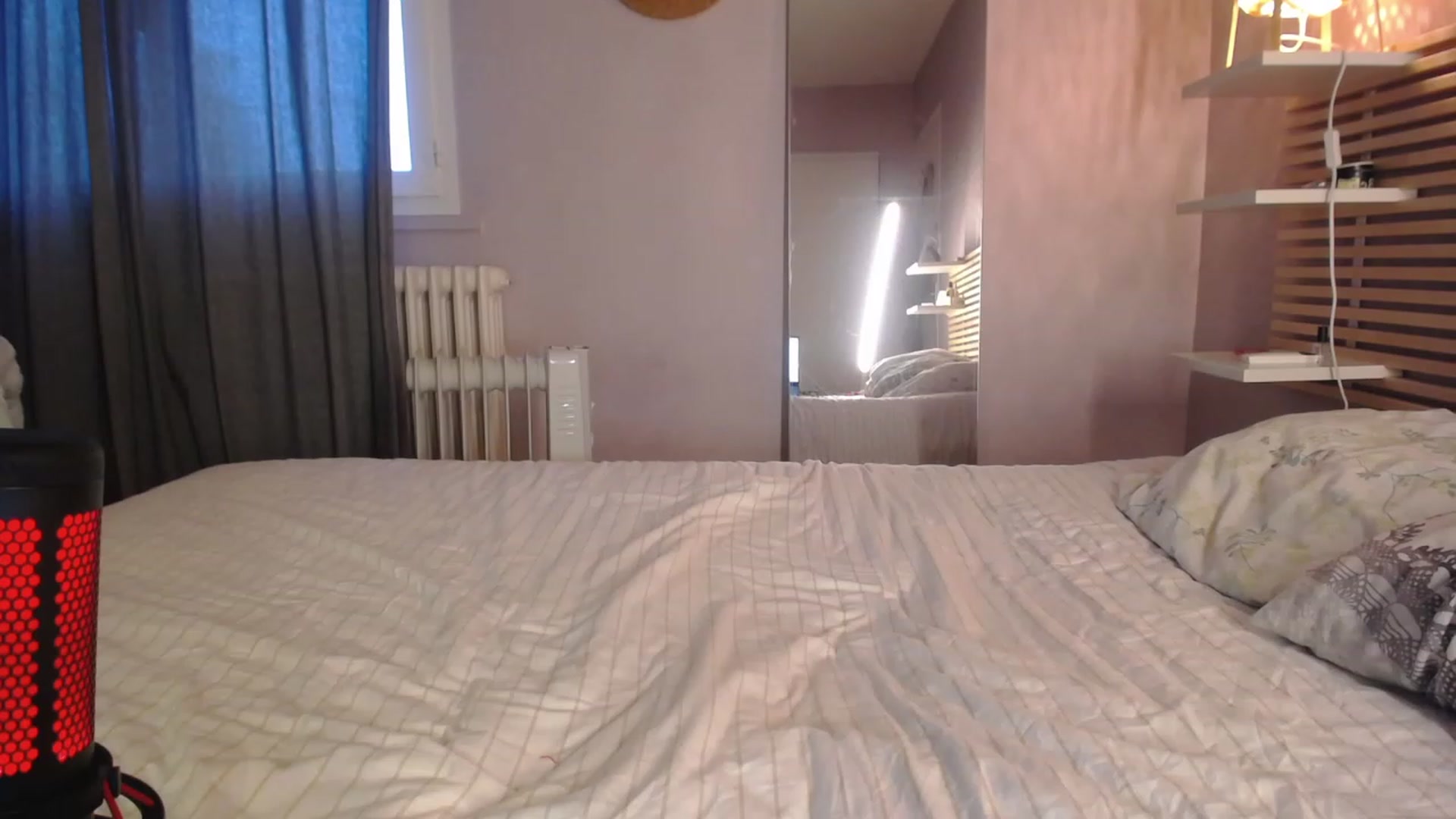 Gallery image thumbnail from Aless_____'s myfreecams stream on, 01/25/2023, 16:27 image 5 of 20