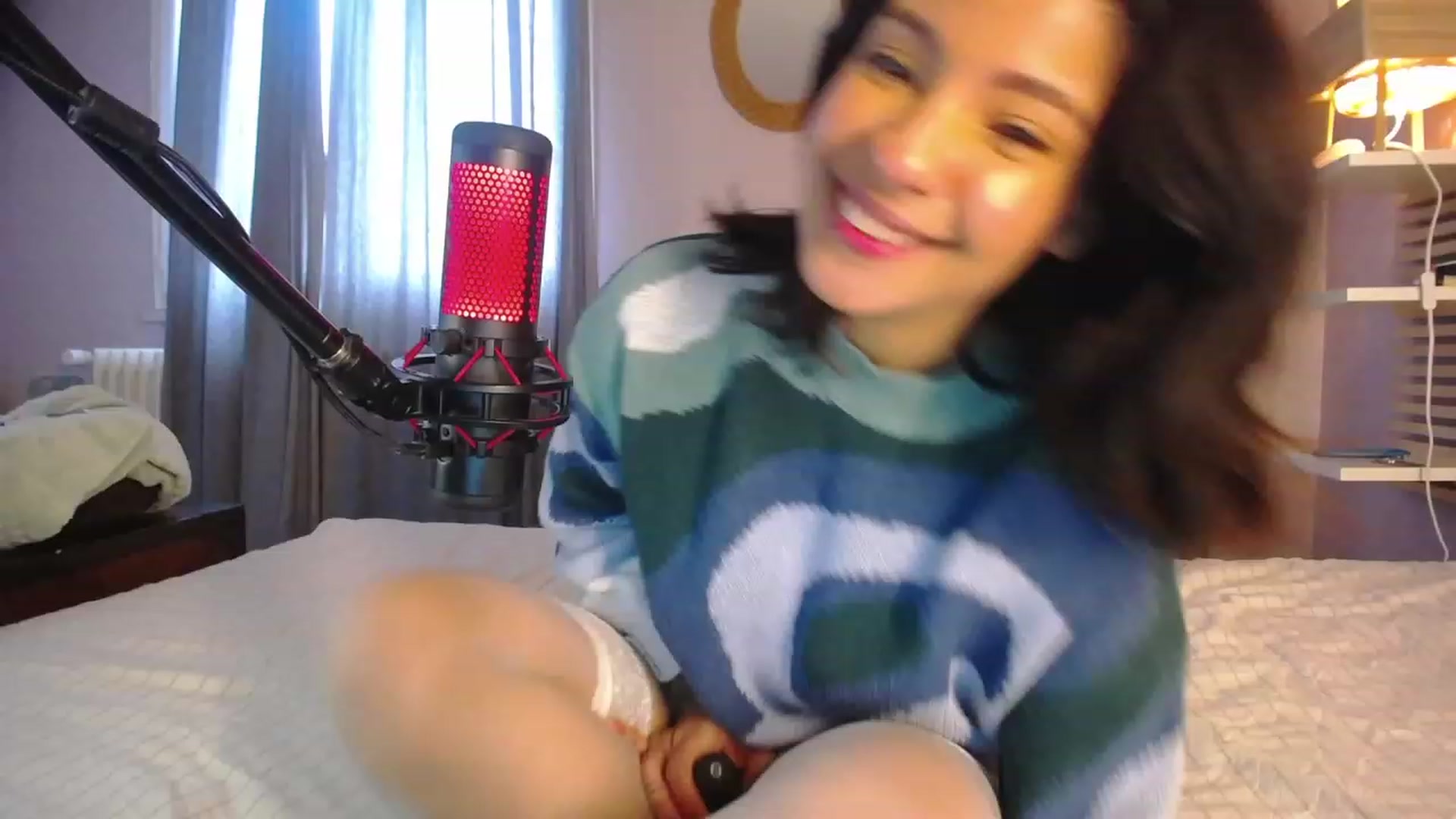 Gallery image thumbnail from Aless_____'s myfreecams stream on, 01/29/2023, 15:01 image 12 of 20
