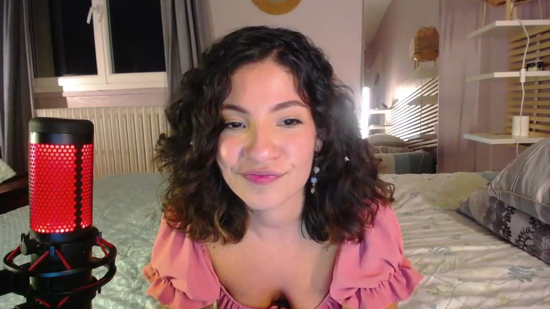Gallery image thumbnail from Aless_____'s myfreecams stream on, 02/03/2023, 17:48 image 19 of 20