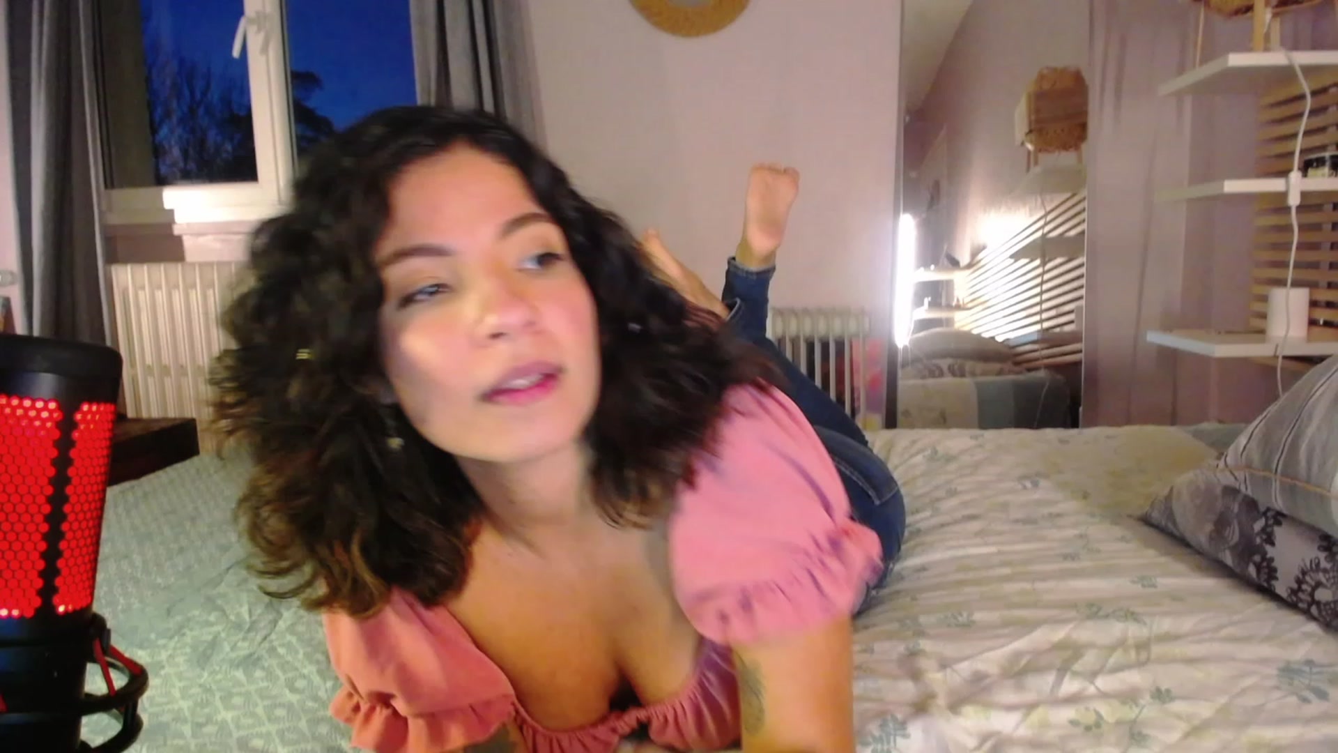 Gallery image thumbnail from Aless_____'s myfreecams stream on, 02/03/2023, 17:48 image 5 of 20