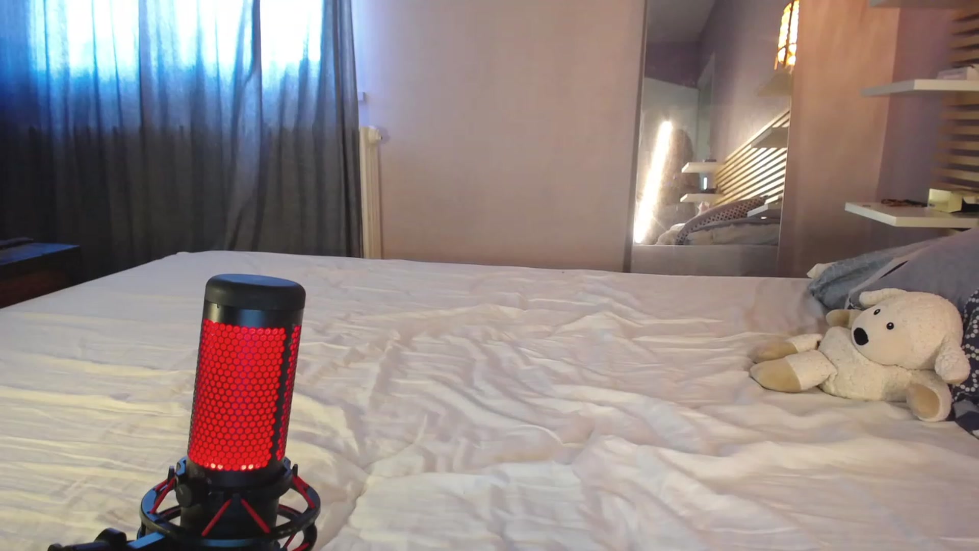Gallery image thumbnail from Aless_____'s myfreecams stream on, 08/10/2023, 16:44 image 7 of 20