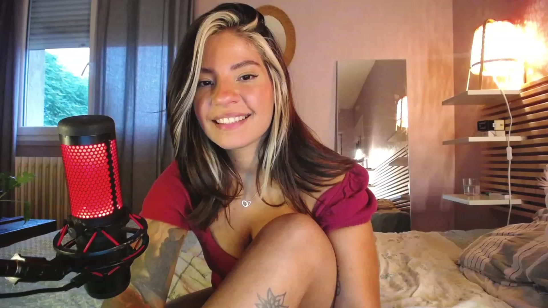 Gallery image thumbnail from Aless_____'s myfreecams stream on, 08/26/2023, 18:19 image 13 of 20