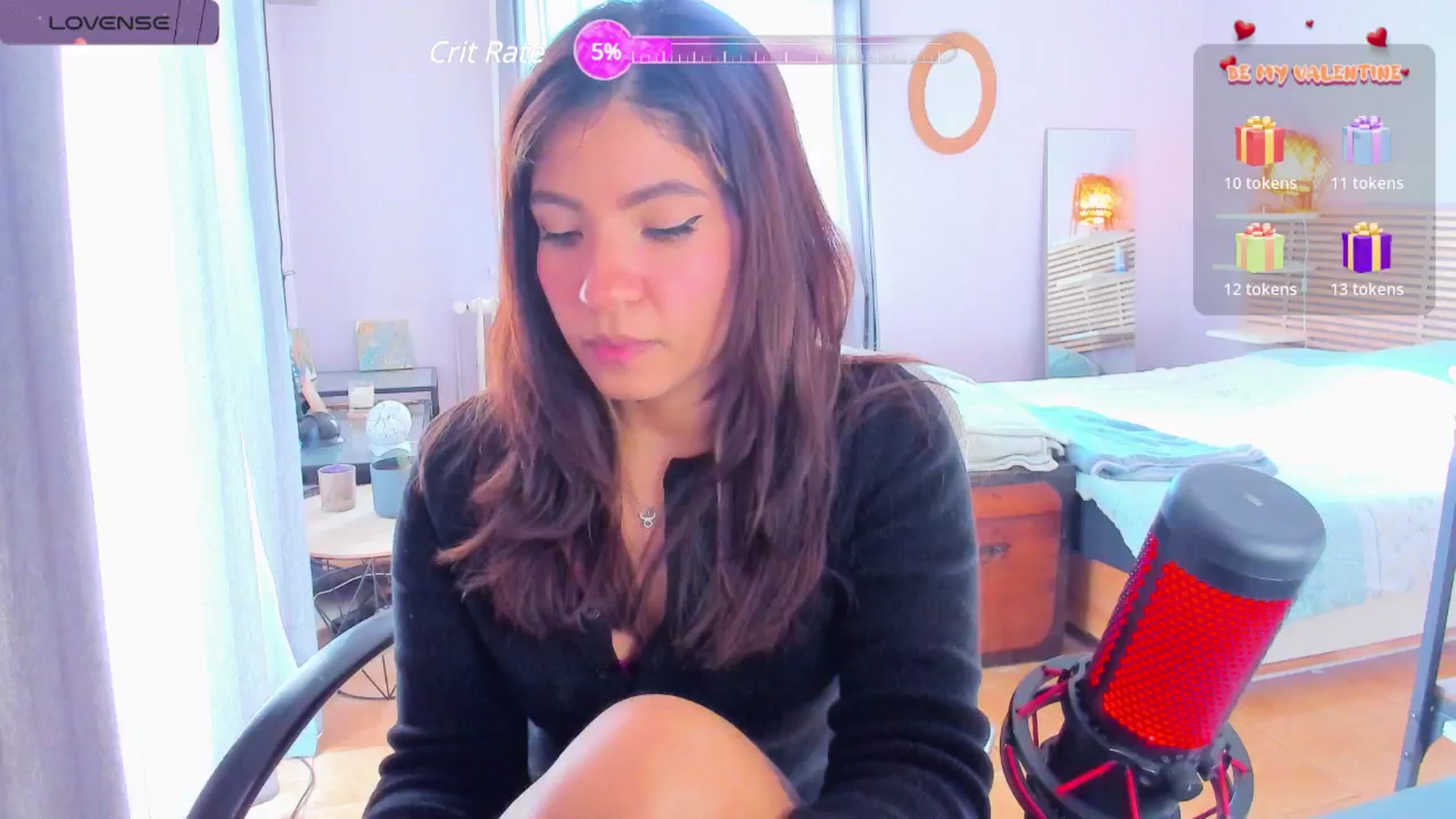 Gallery image thumbnail from Aless_____'s myfreecams stream on, 02/13/2024, 16:37 image 1 of 20
