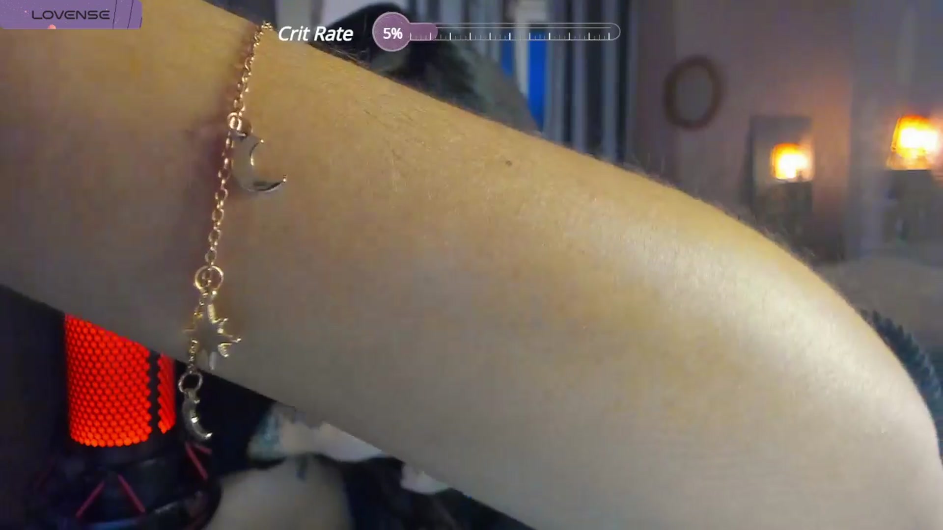Gallery image thumbnail from Aless_____'s myfreecams stream on, 03/28/2024, 19:07 image 12 of 20