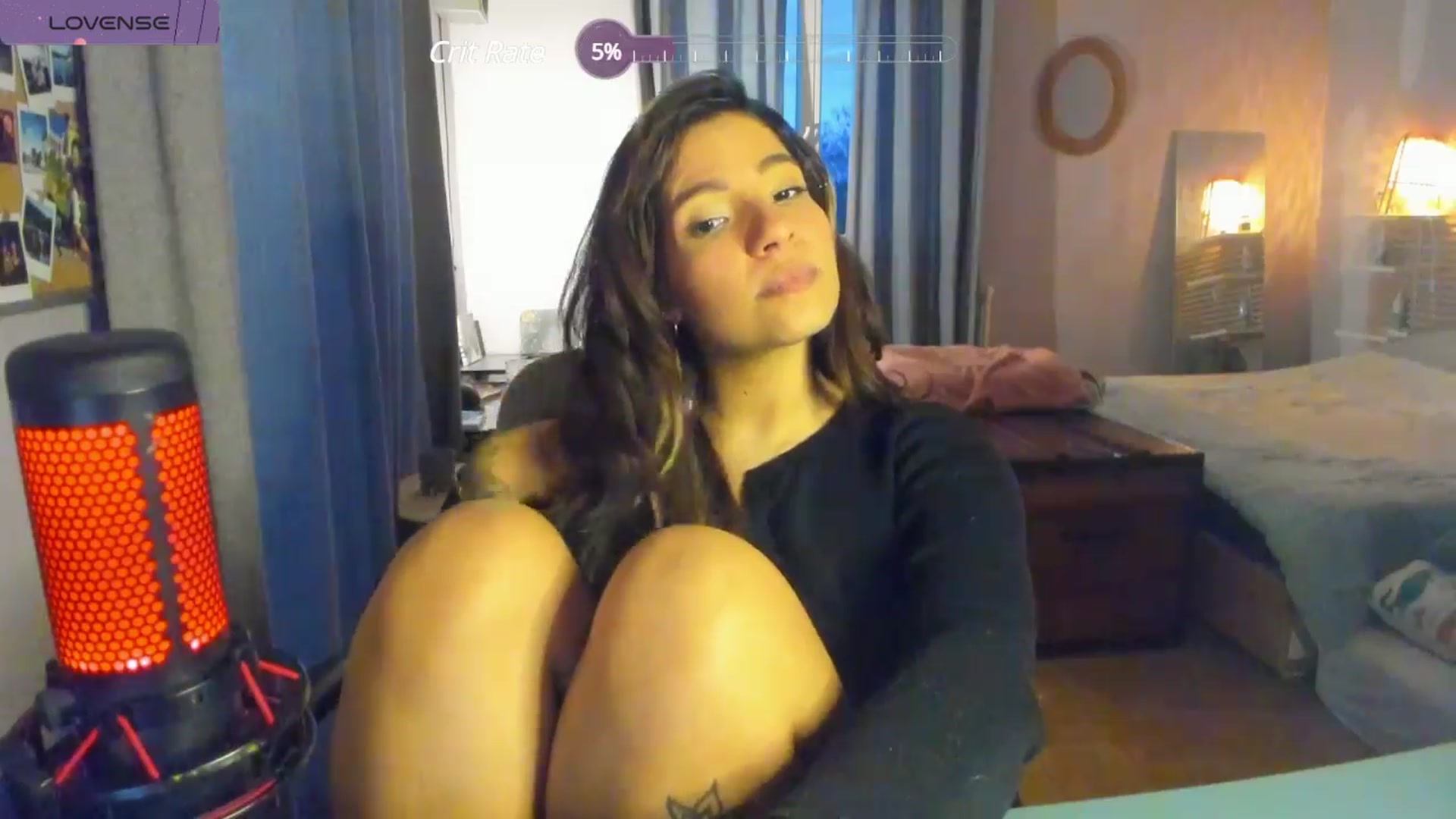 Gallery image thumbnail from Aless_____'s myfreecams stream on, 03/28/2024, 19:07 image 9 of 20