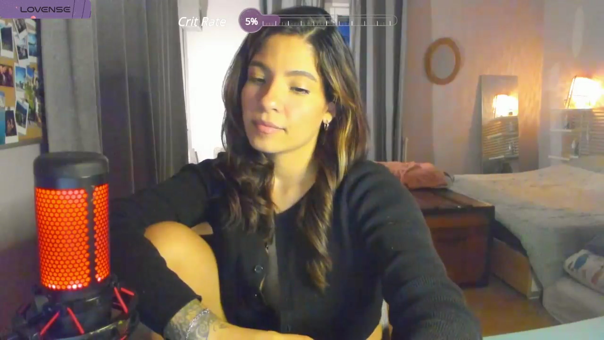 Gallery image thumbnail from Aless_____'s myfreecams stream on, 03/28/2024, 19:07 image 13 of 20