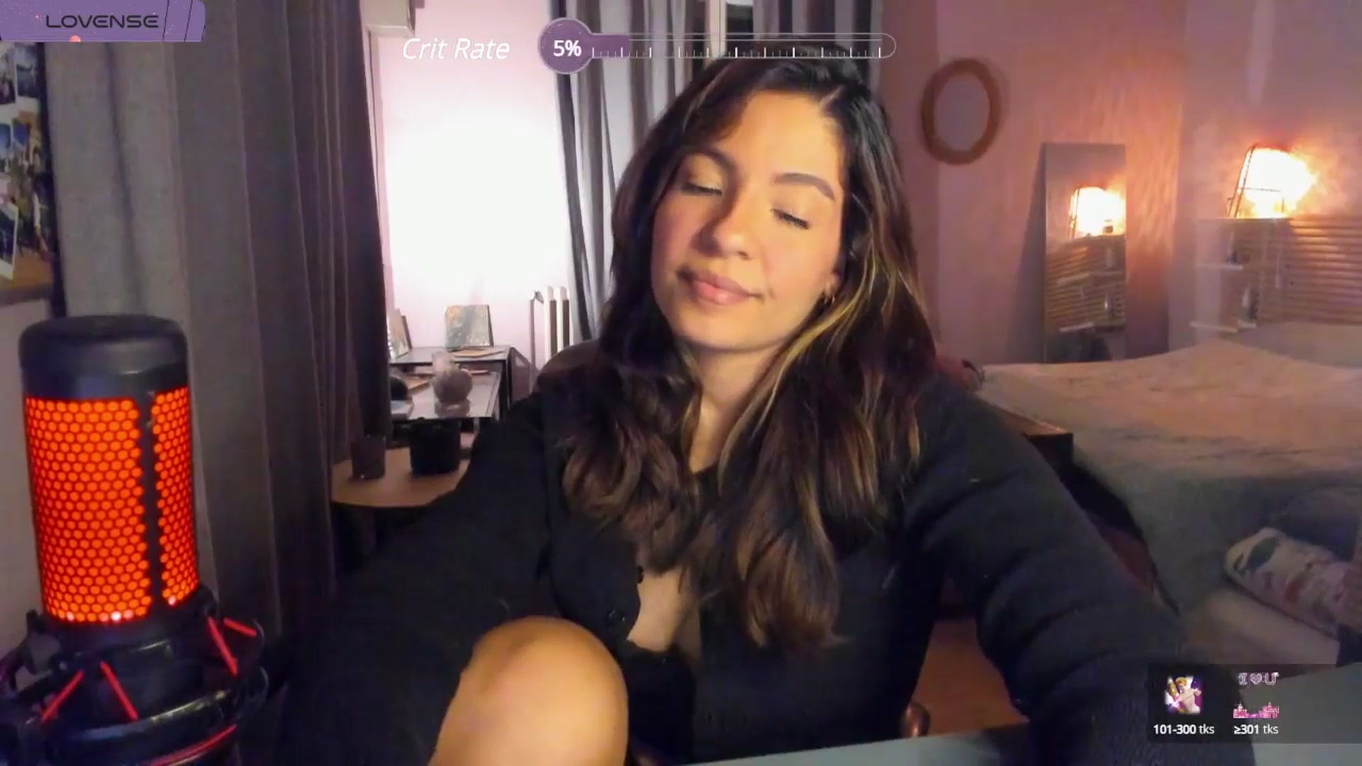 Gallery image thumbnail from Aless_____'s myfreecams stream on, 03/28/2024, 19:07 image 18 of 20