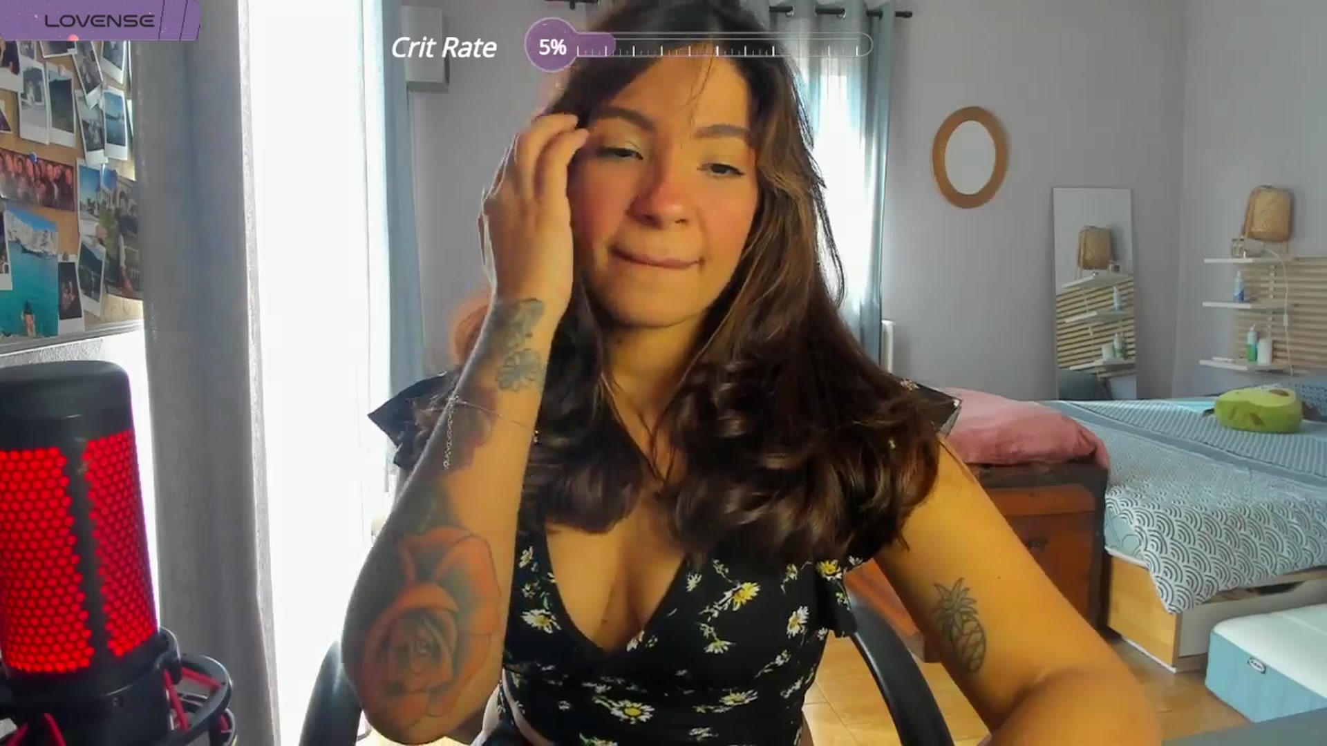 Gallery image thumbnail from Aless_____'s myfreecams stream on, 04/02/2024, 15:15 image 11 of 20
