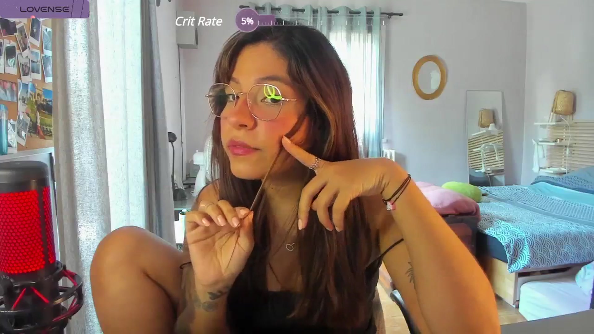 Gallery image thumbnail from Aless_____'s myfreecams stream on, 04/16/2024, 11:19 image 9 of 20