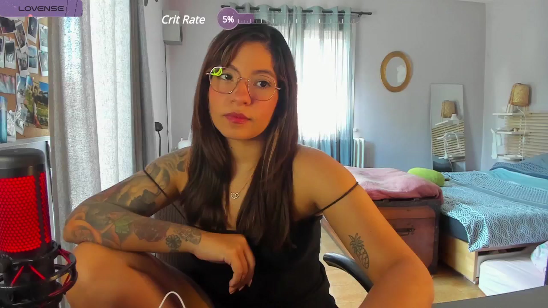 Gallery image thumbnail from Aless_____'s myfreecams stream on, 04/16/2024, 11:19 image 18 of 20