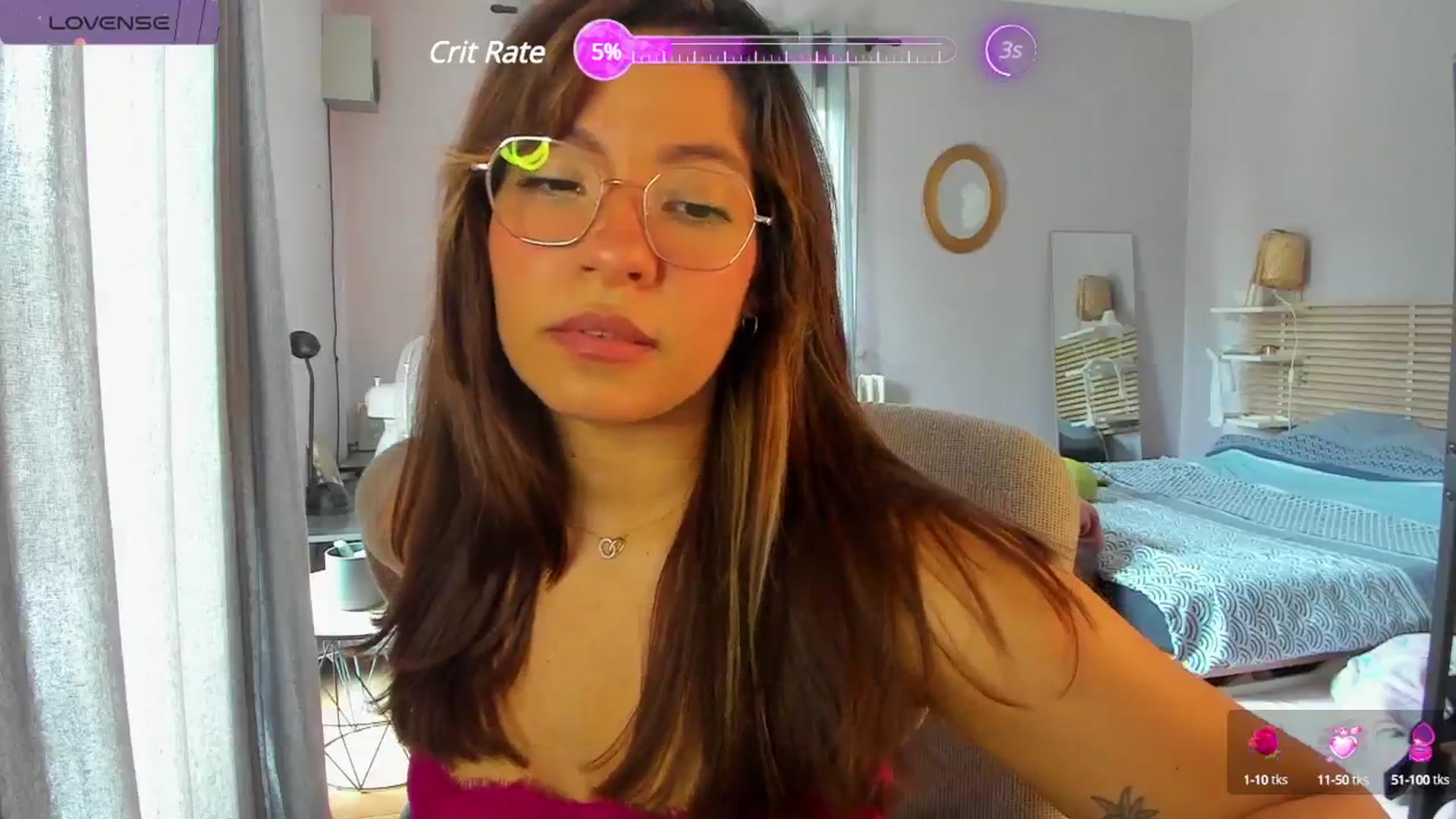 Gallery image thumbnail from Aless_____'s myfreecams stream on, 04/16/2024, 12:11 image 18 of 20