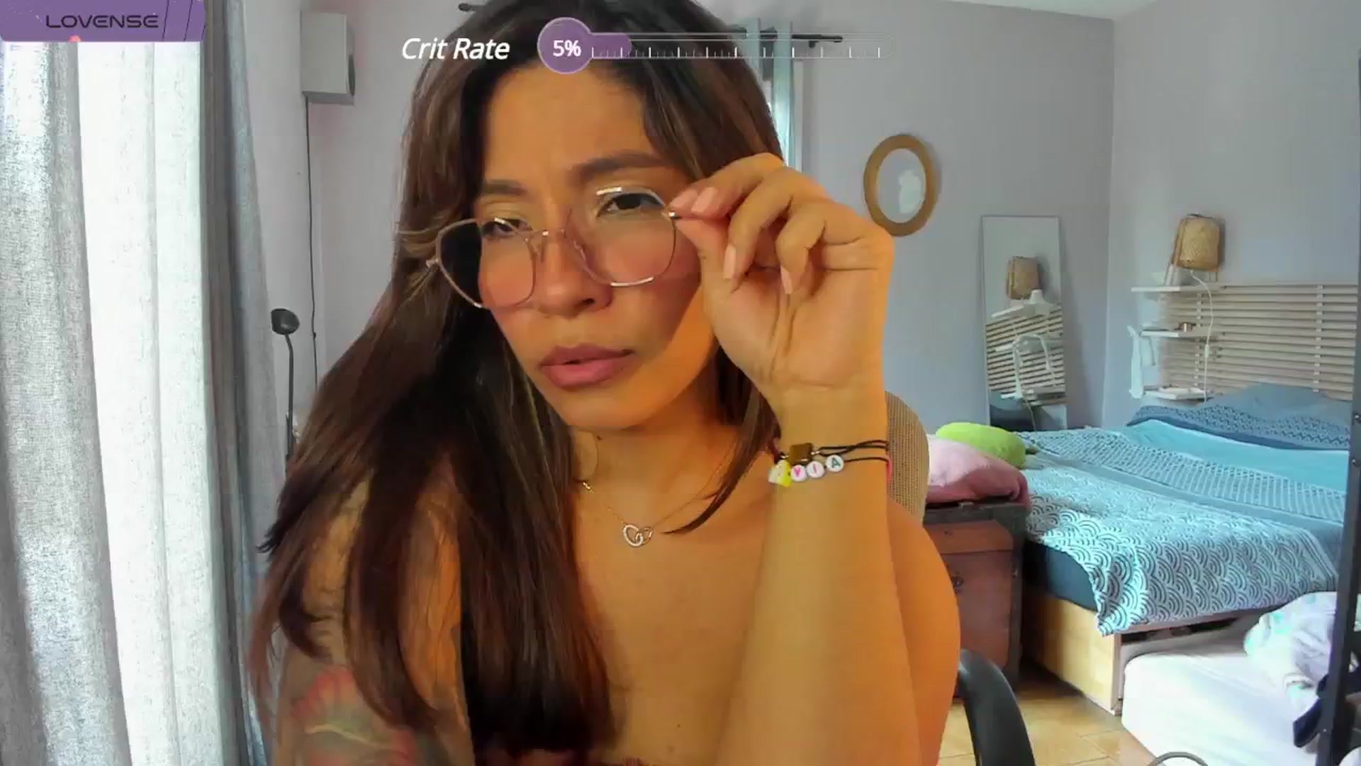 Gallery image thumbnail from Aless_____'s myfreecams stream on, 04/16/2024, 12:11 image 17 of 20