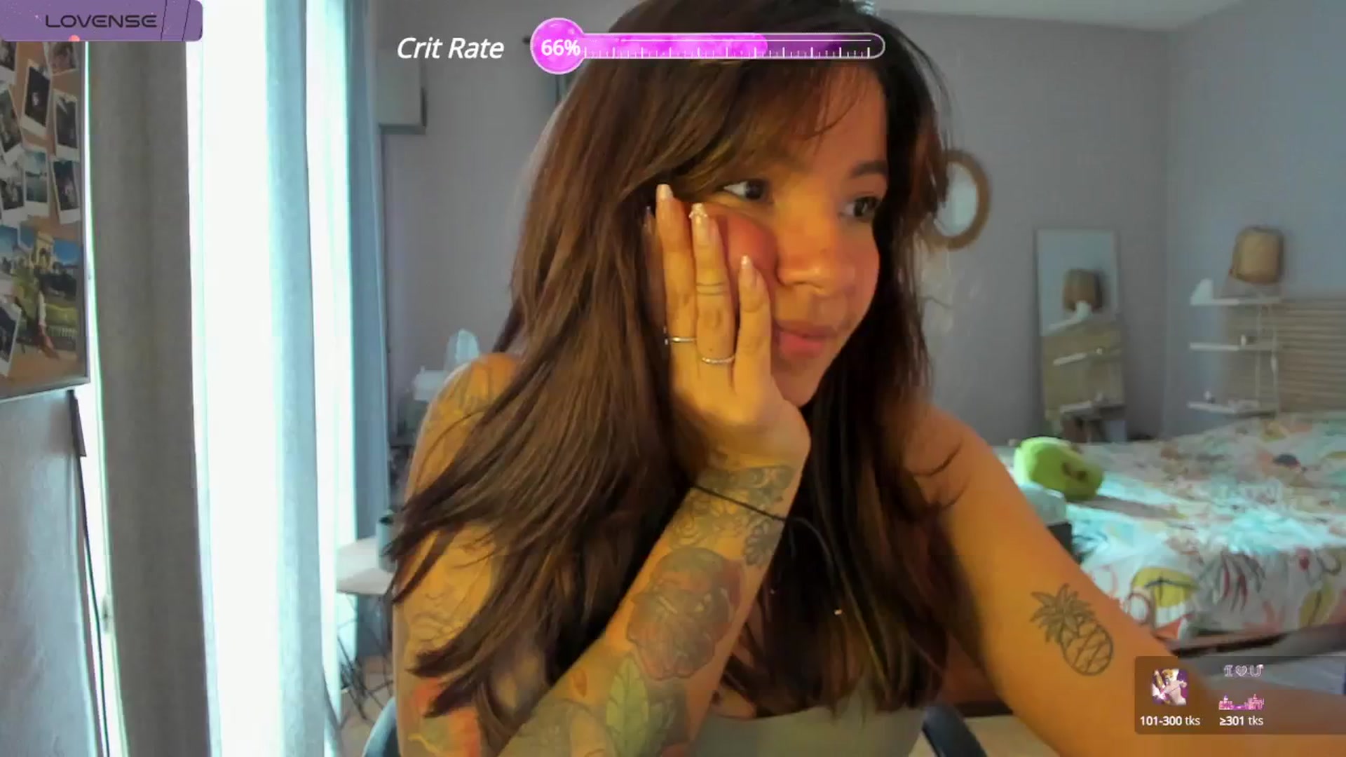 Gallery image thumbnail from Aless_____'s myfreecams stream on, 04/23/2024, 15:34 image 13 of 20