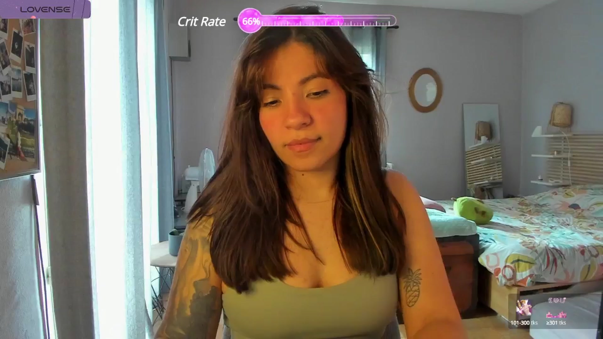 Gallery image thumbnail from Aless_____'s myfreecams stream on, 04/23/2024, 15:34 image 12 of 20