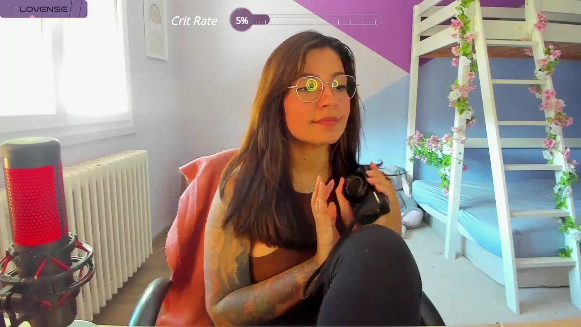 Gallery image thumbnail from Aless_____'s myfreecams stream on, 04/25/2024, 15:14 image 8 of 20