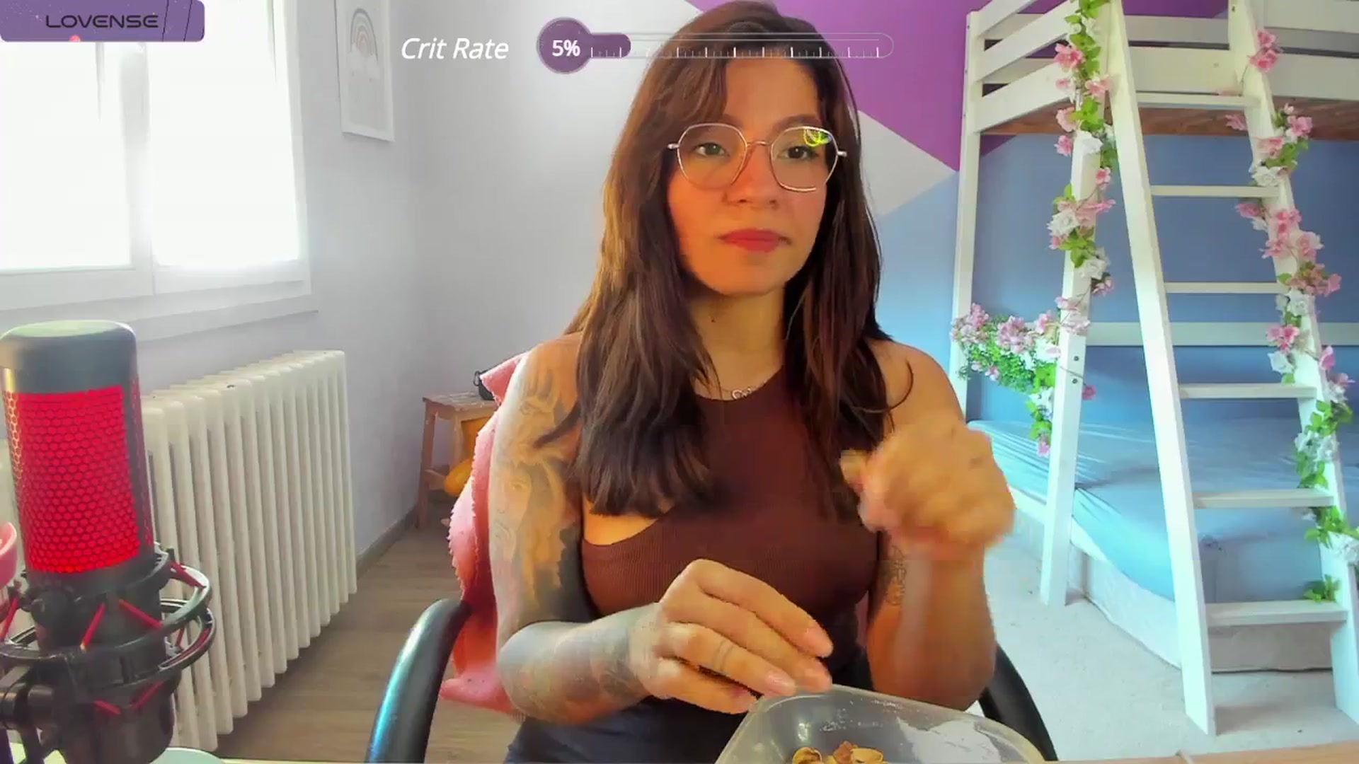 Gallery image thumbnail from Aless_____'s myfreecams stream on, 04/25/2024, 15:14 image 14 of 20