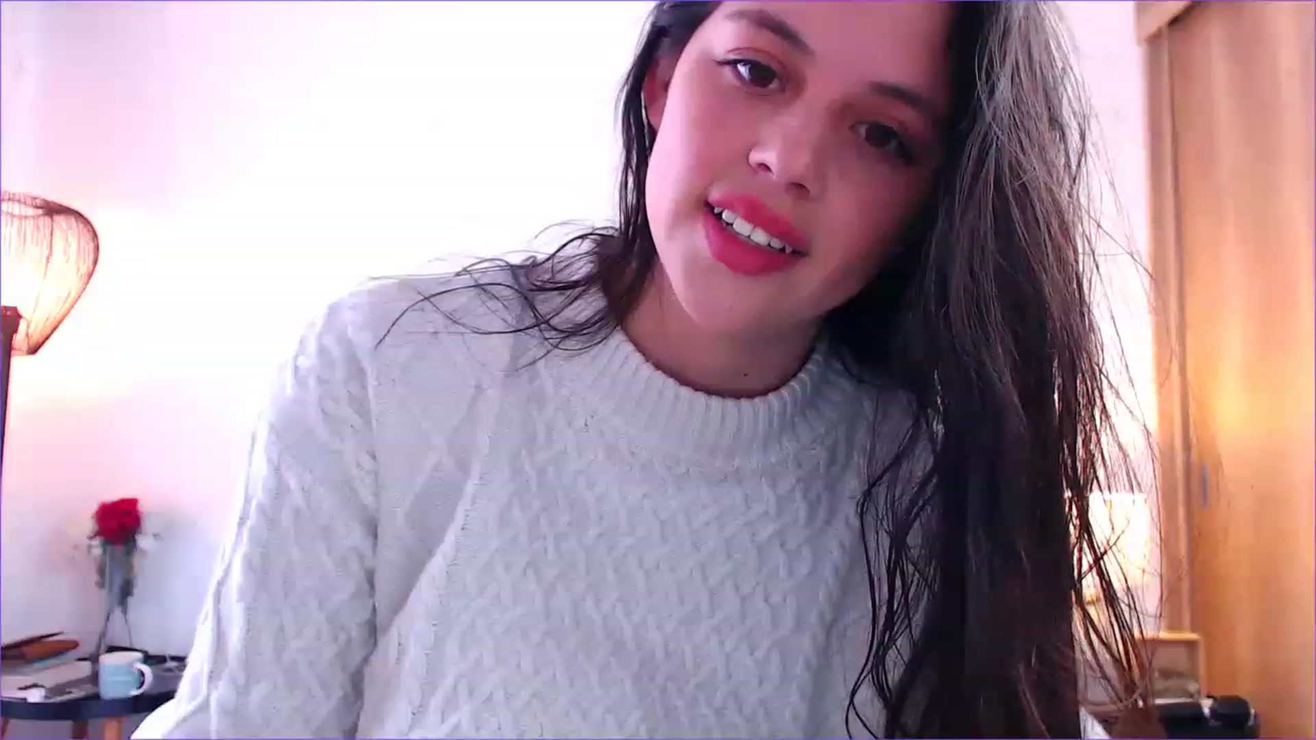 Gallery image thumbnail from AlessaCox's myfreecams stream on, 12/10/2022, 21:51 image 12 of 20