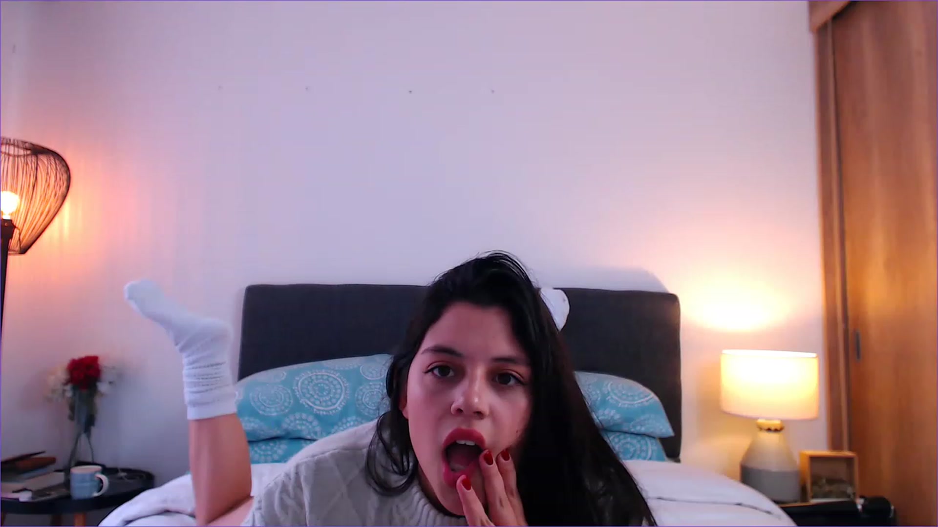 Gallery image thumbnail from AlessaCox's myfreecams stream on, 12/10/2022, 21:51 image 15 of 20