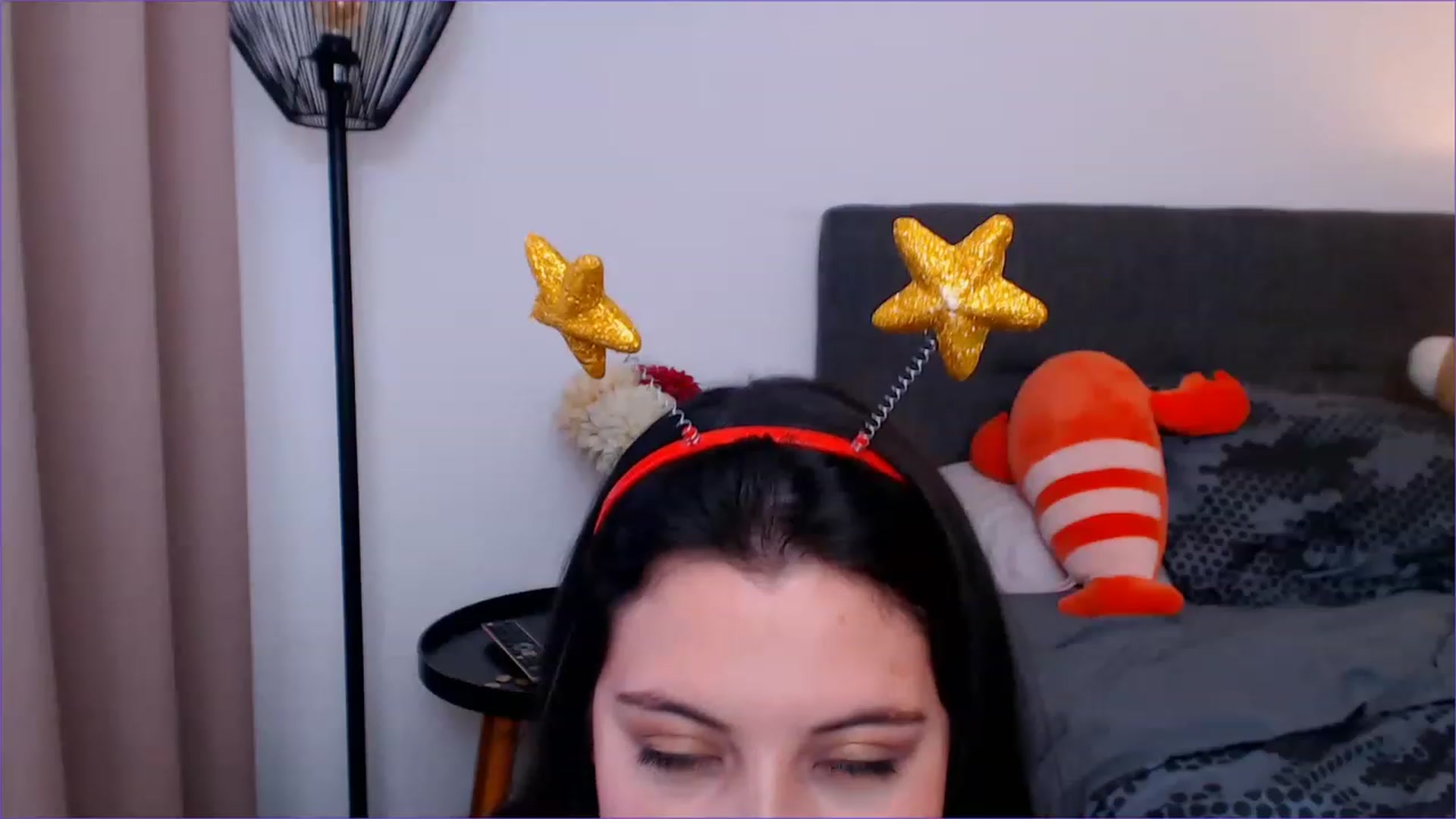 Gallery image thumbnail from AlessaCox's myfreecams stream on, 12/29/2022, 20:51 image 16 of 20