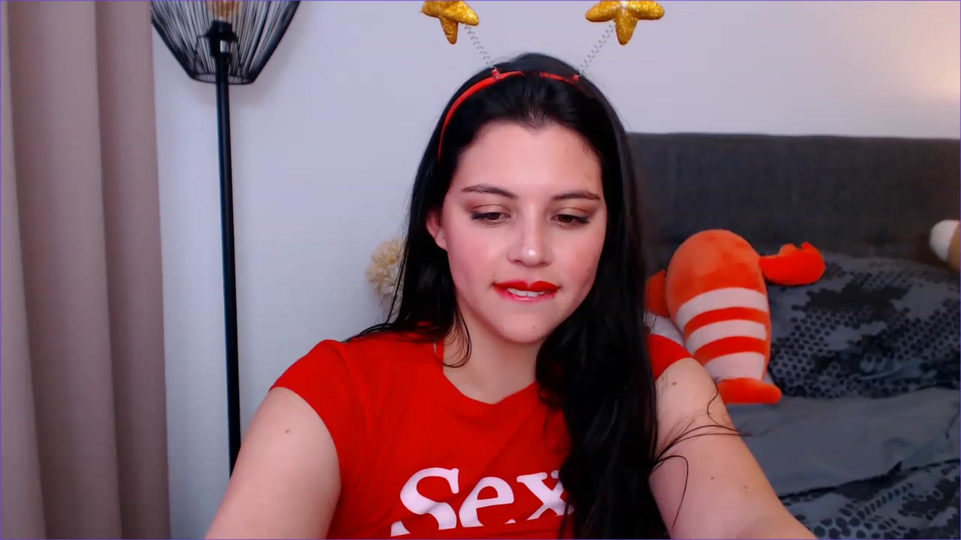 Gallery image thumbnail from AlessaCox's myfreecams stream on, 12/29/2022, 20:51 image 17 of 20