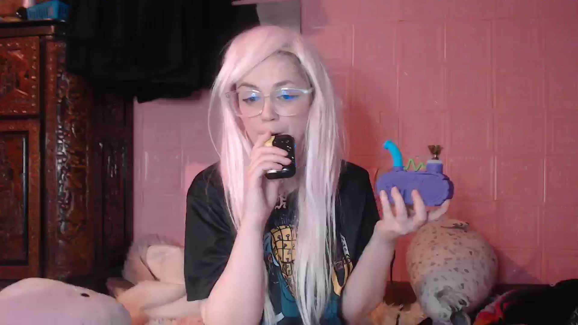 Gallery image thumbnail from AlessaRaine's myfreecams stream on, 04/12/2025, 10:00 image 20 of 20