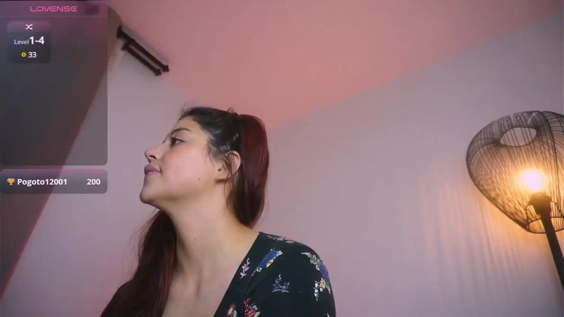 Gallery image thumbnail from Alessaabunny's myfreecams stream on, 11/05/2024, 22:47 image 12 of 20