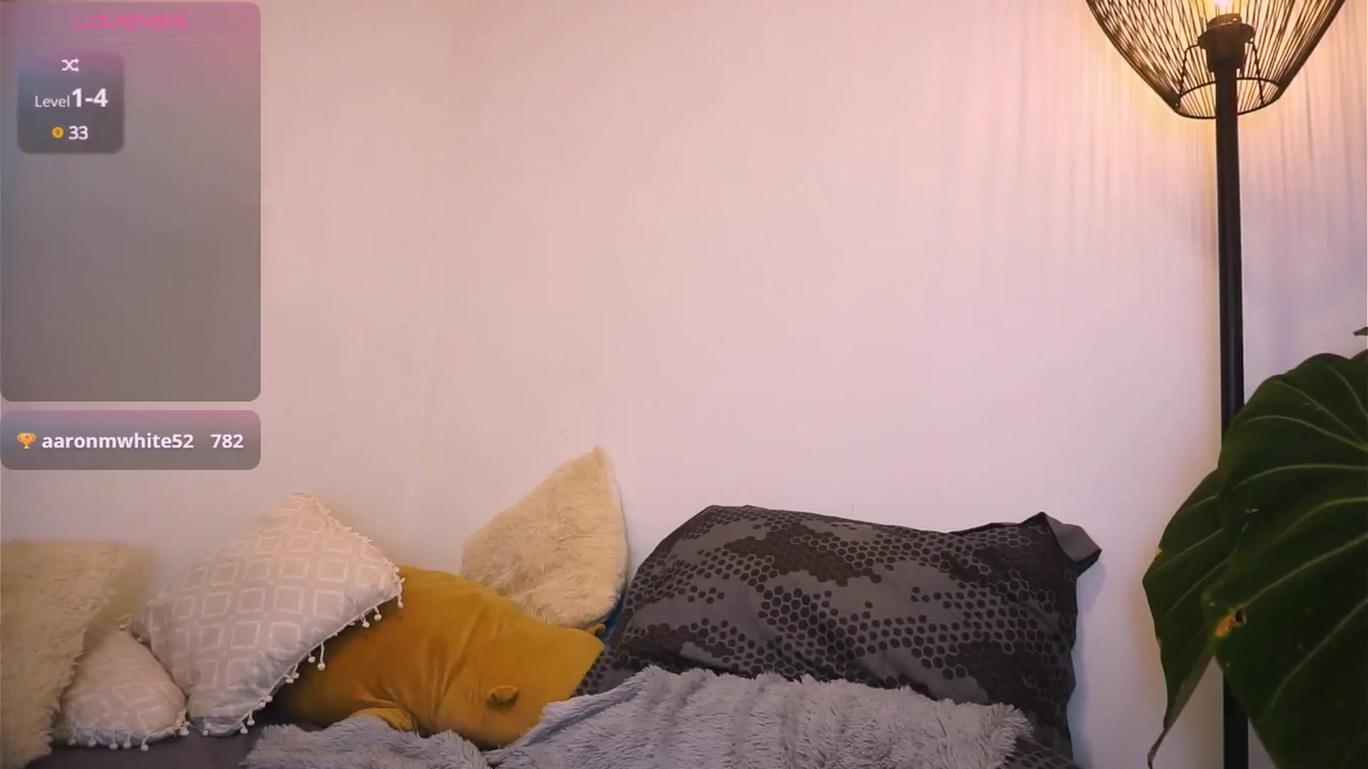 Gallery image thumbnail from Alessaabunny's myfreecams stream on, 12/10/2024, 04:17 image 5 of 20