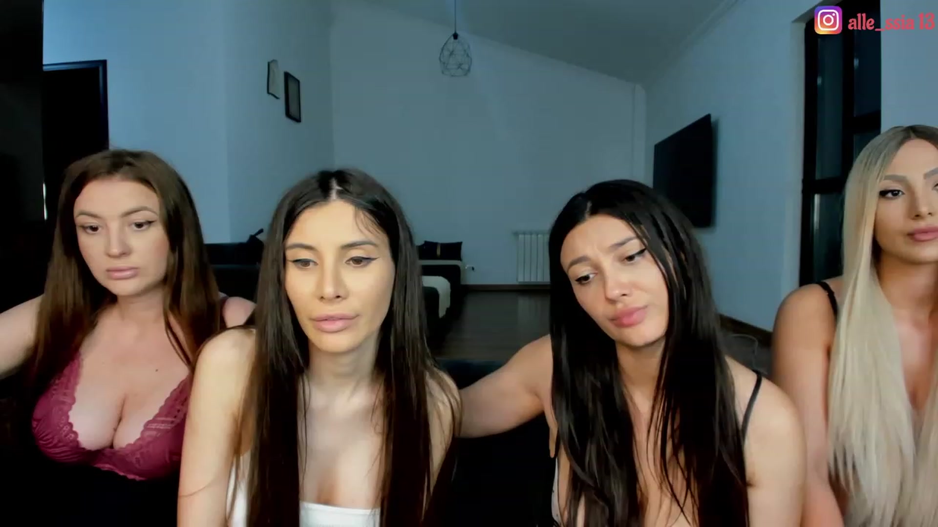 Gallery image thumbnail from AlessiaRay's myfreecams stream on, 06/15/2023, 23:58 image 6 of 20