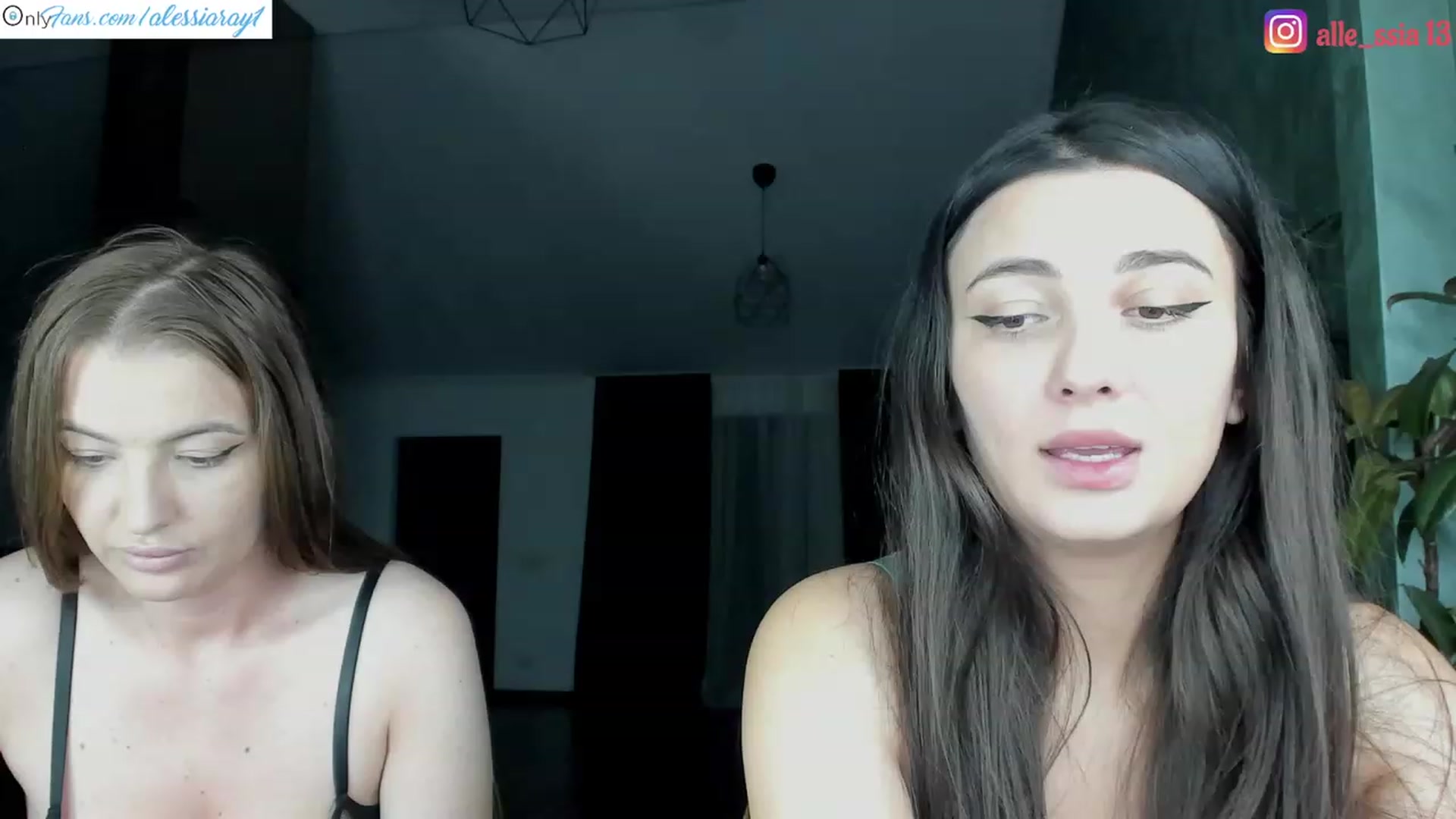 Gallery image thumbnail from AlessiaRay's myfreecams stream on, 01/16/2024, 16:51 image 5 of 20