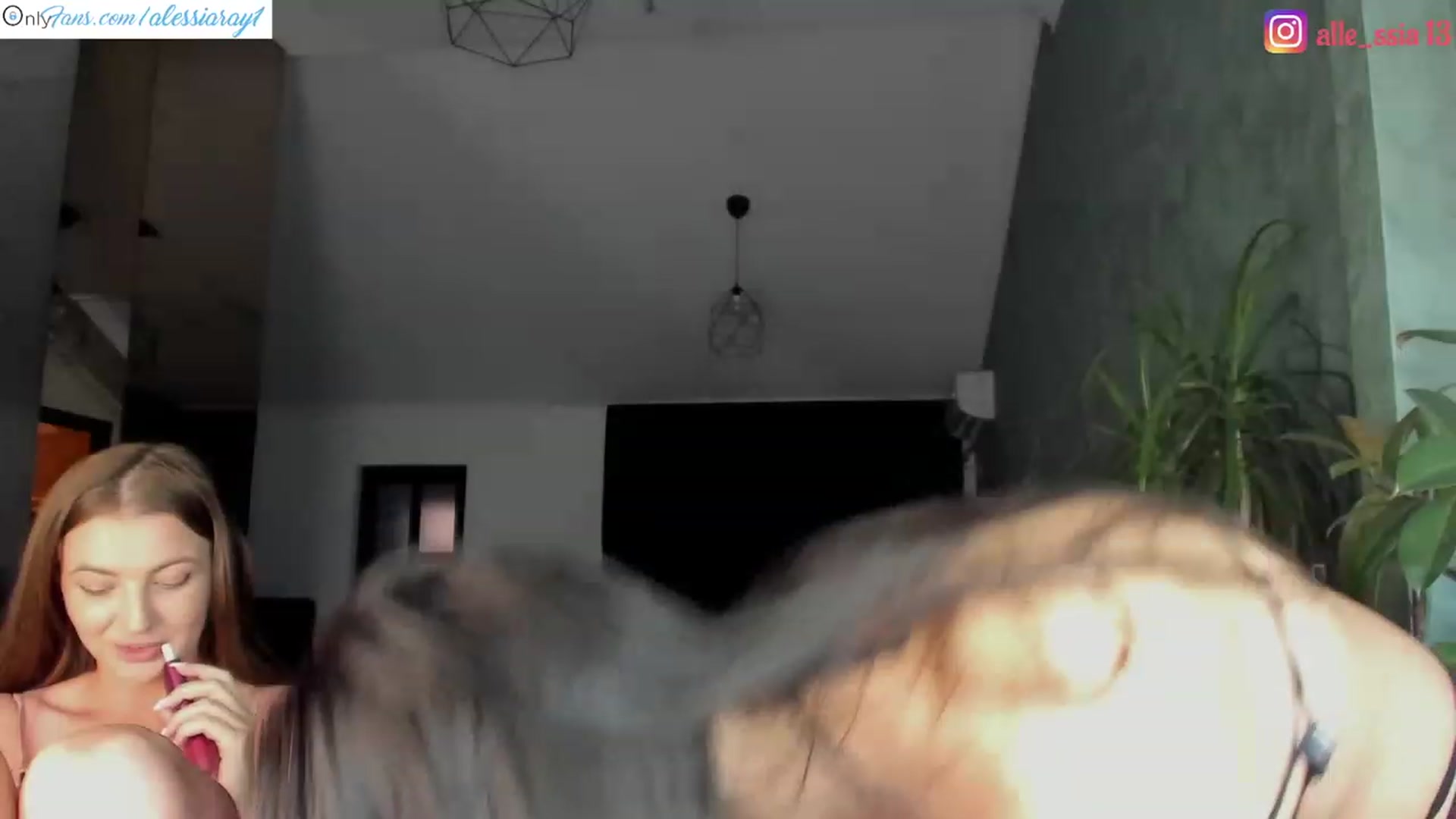 Gallery image thumbnail from AlessiaRay's myfreecams stream on, 02/08/2024, 15:51 image 20 of 20