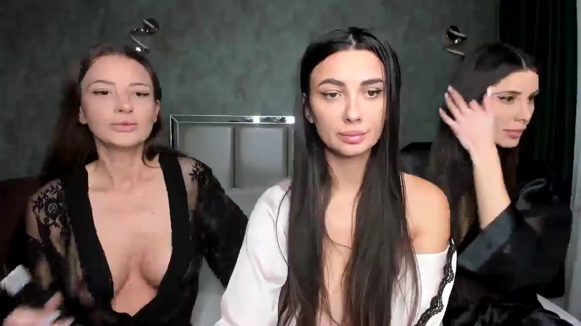 Gallery image thumbnail from AlessiaRay's myfreecams stream on, 02/02/2026, 12:32 image 6 of 20
