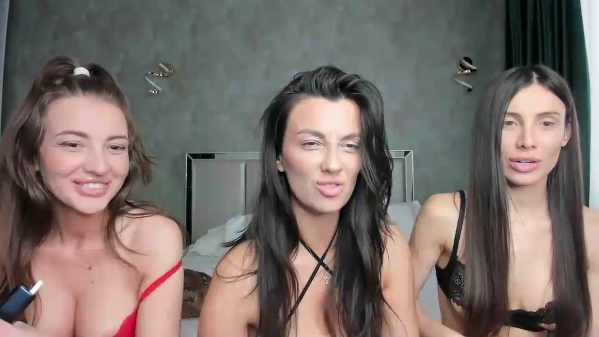 Gallery image thumbnail from AlessiaRay's myfreecams stream on, 05/19/2026, 12:26 image 10 of 20