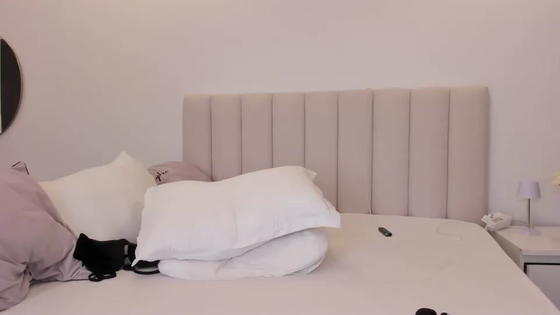 Gallery image thumbnail from AlessiaRay's myfreecams stream on, 05/30/2026, 14:02 image 13 of 20