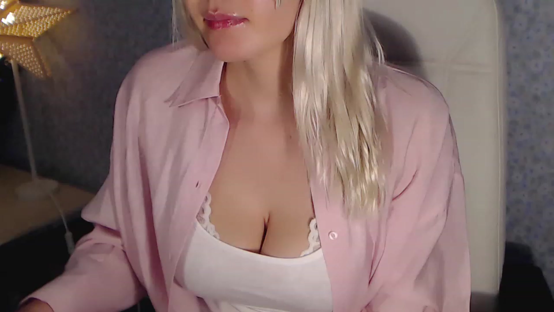 Gallery image thumbnail from Alesssandra's myfreecams stream on, 01/23/2023, 03:04 image 7 of 20