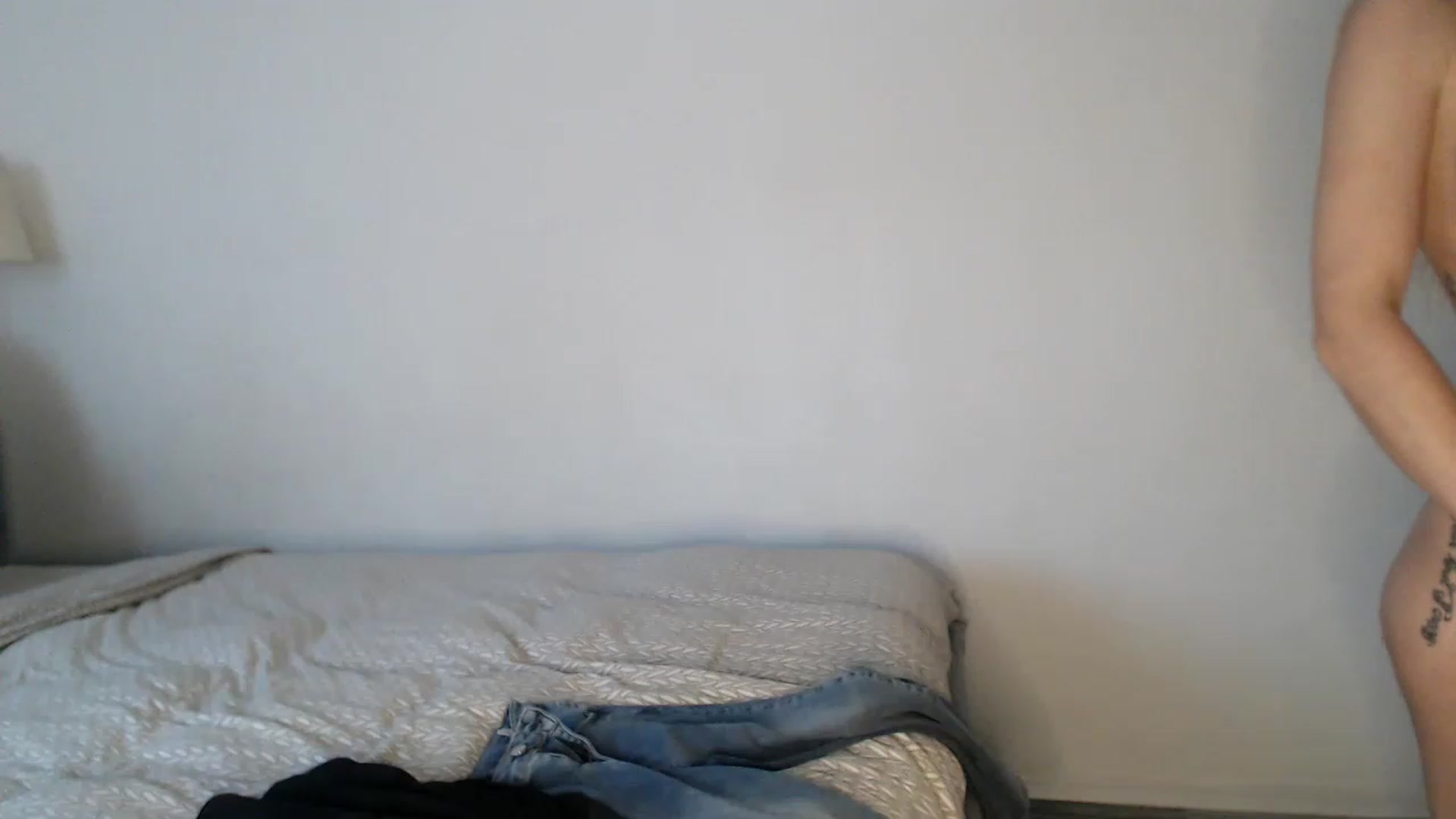 Gallery image thumbnail from AlessyaFit's myfreecams stream on, 06/08/2023, 15:25 image 14 of 20