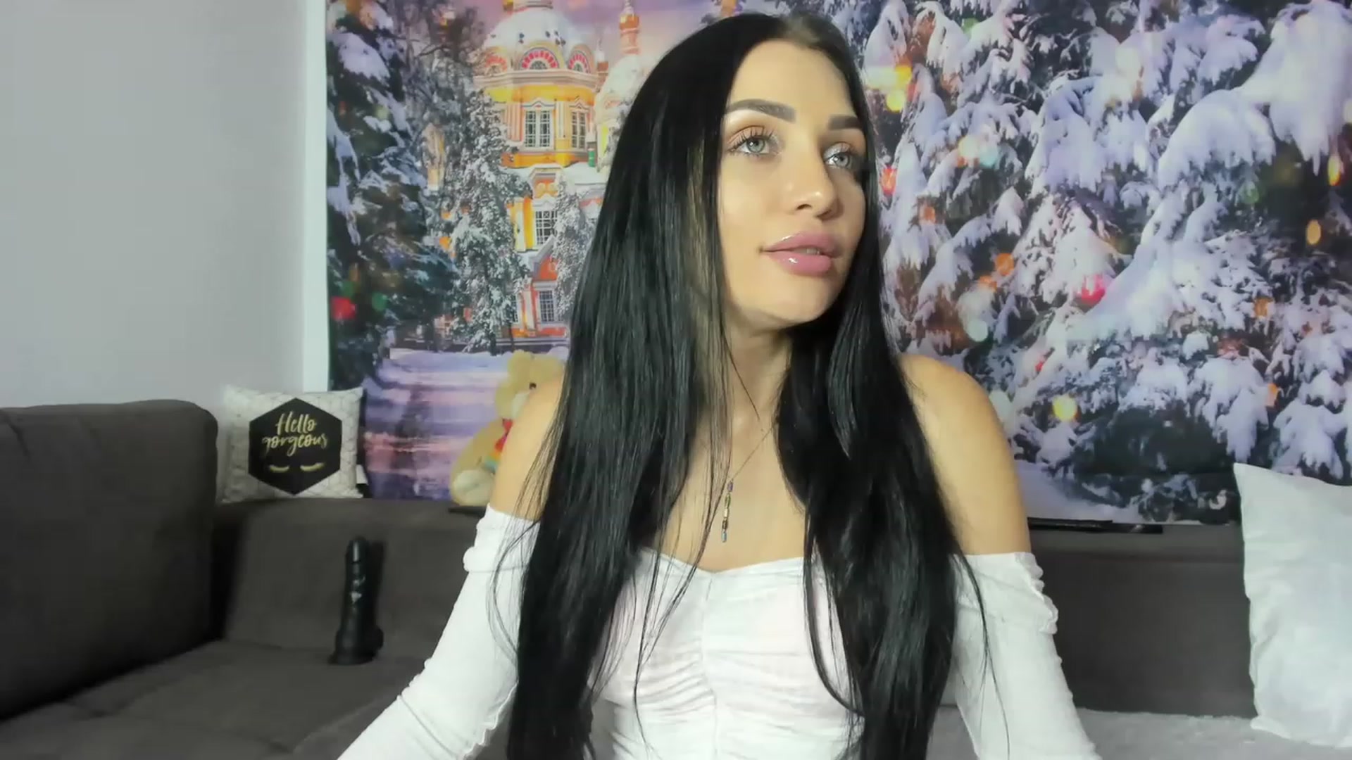 Gallery image thumbnail from AletaOcean's myfreecams stream on, 11/19/2022, 09:34 image 2 of 20