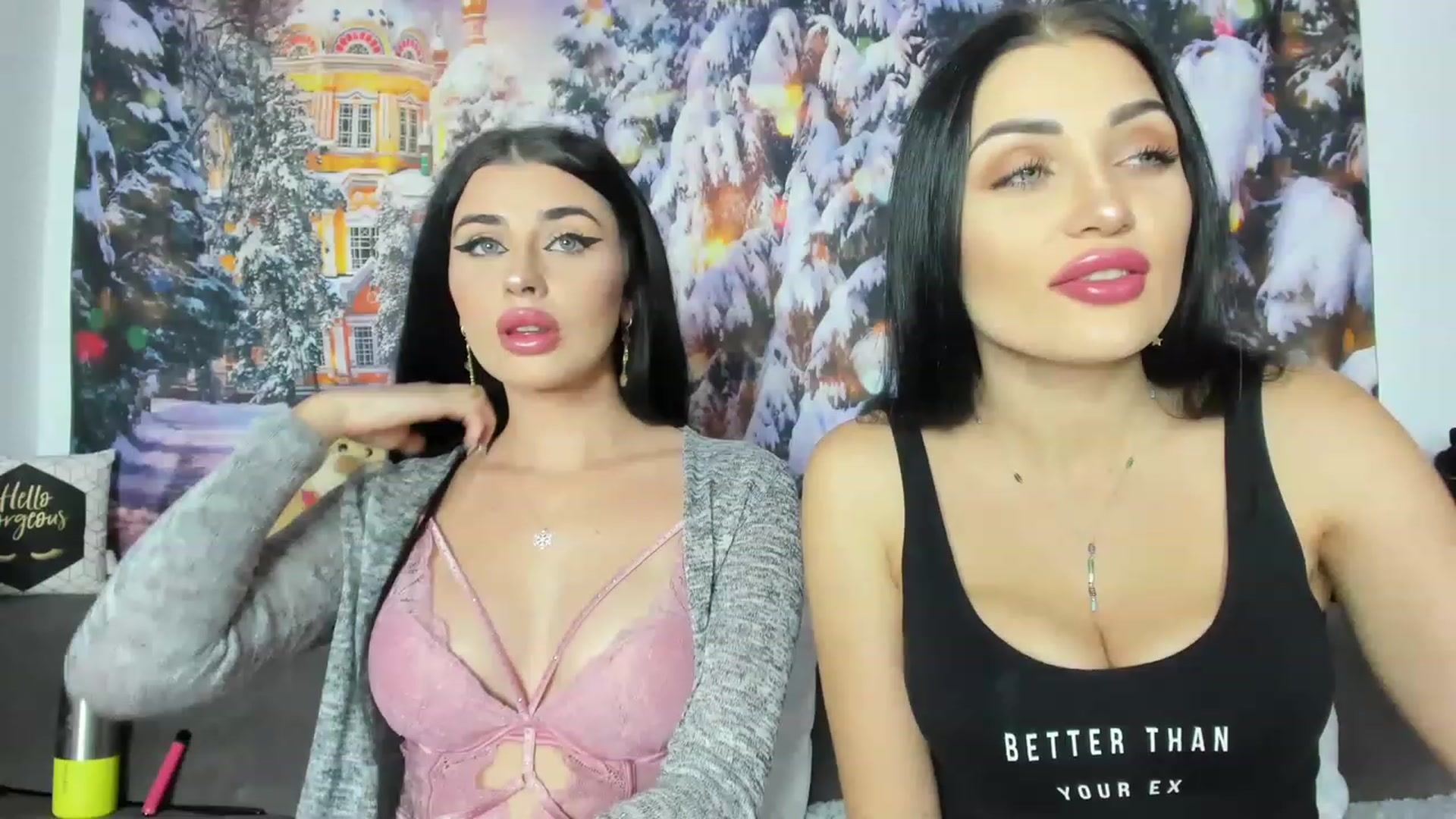 Gallery image thumbnail from AletaOcean's myfreecams stream on, 11/22/2022, 06:39 image 4 of 20