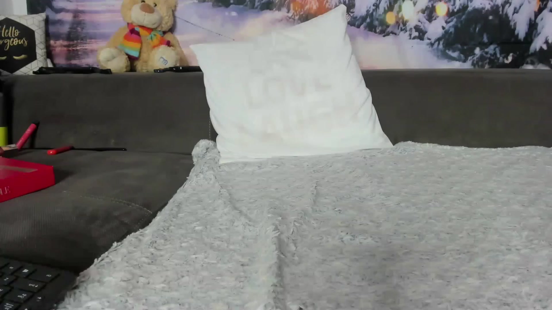 Gallery image thumbnail from AletaOcean's myfreecams stream on, 11/24/2022, 05:39 image 8 of 20