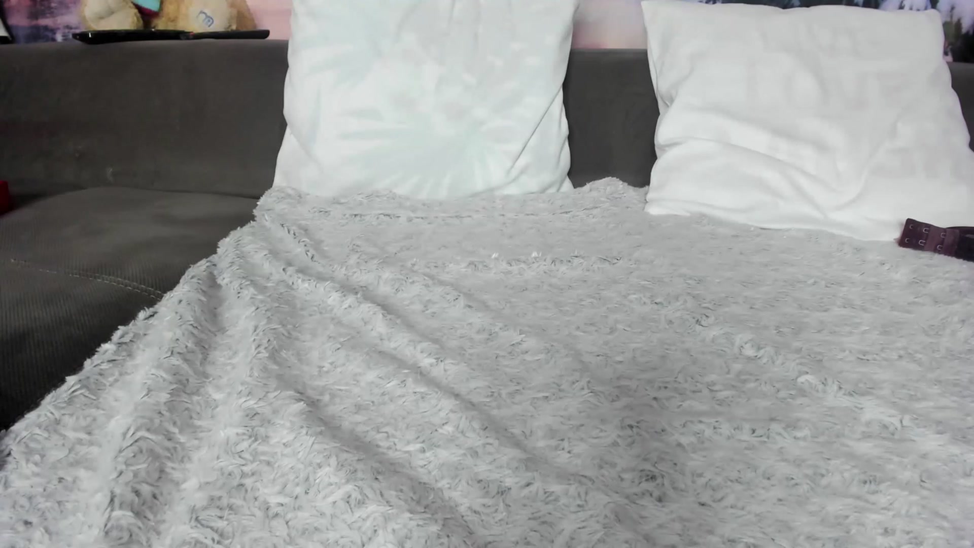 Gallery image thumbnail from AletaOcean's myfreecams stream on, 11/25/2022, 10:46 image 17 of 20