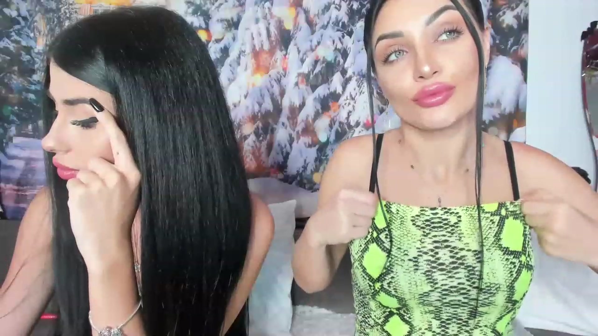 Gallery image thumbnail from AletaOcean's myfreecams stream on, 11/28/2022, 07:39 image 18 of 20