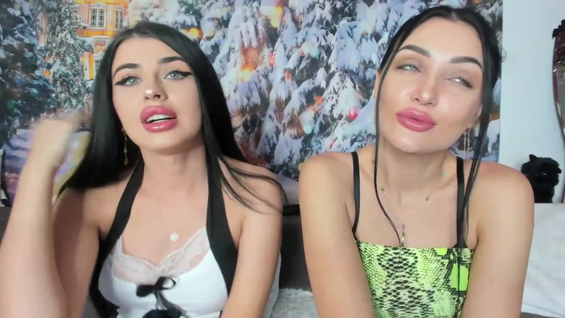 Gallery image thumbnail from AletaOcean's myfreecams stream on, 11/28/2022, 07:39 image 19 of 20