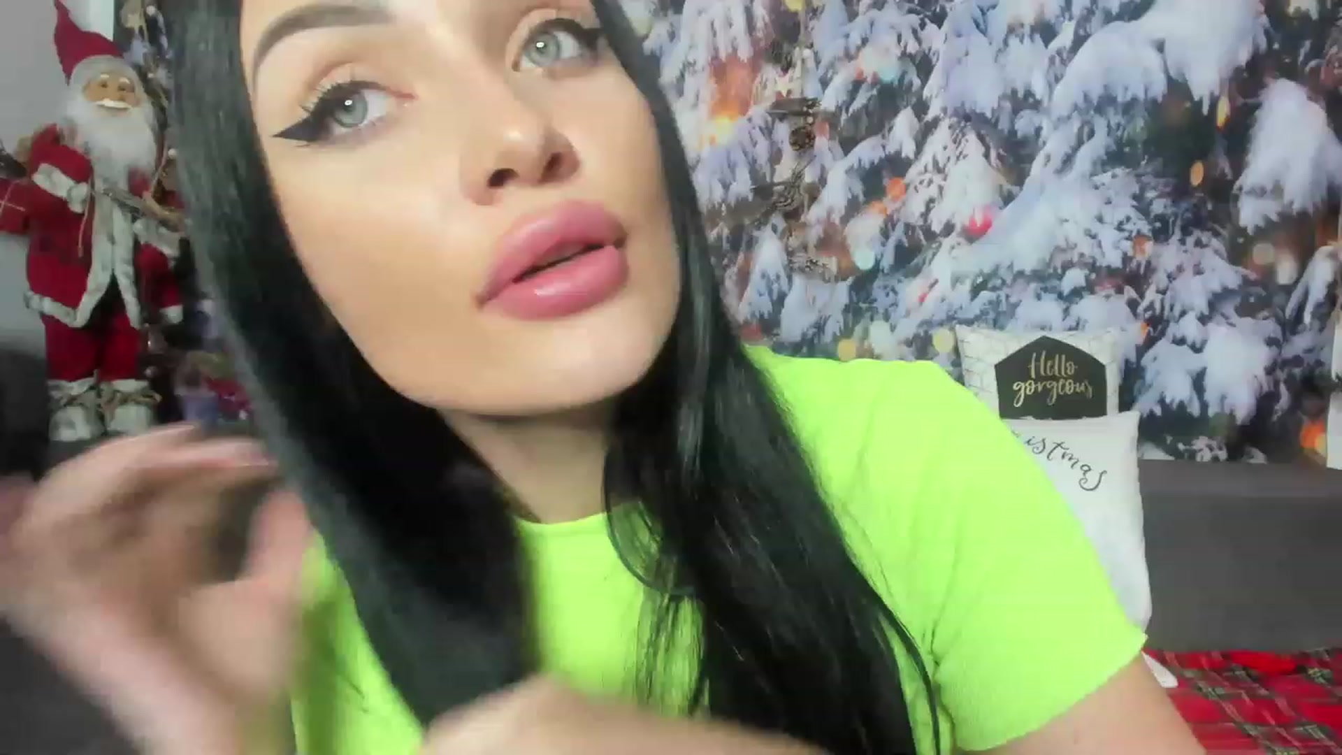 Gallery image thumbnail from AletaOcean's myfreecams stream on, 12/02/2022, 12:02 image 18 of 20