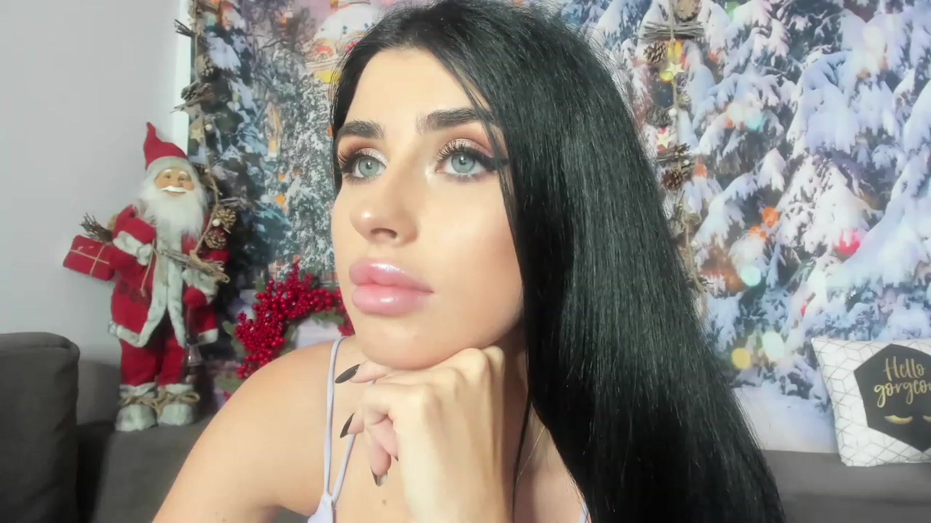 Gallery image thumbnail from AletaOcean's myfreecams stream on, 12/07/2022, 10:07 image 12 of 20
