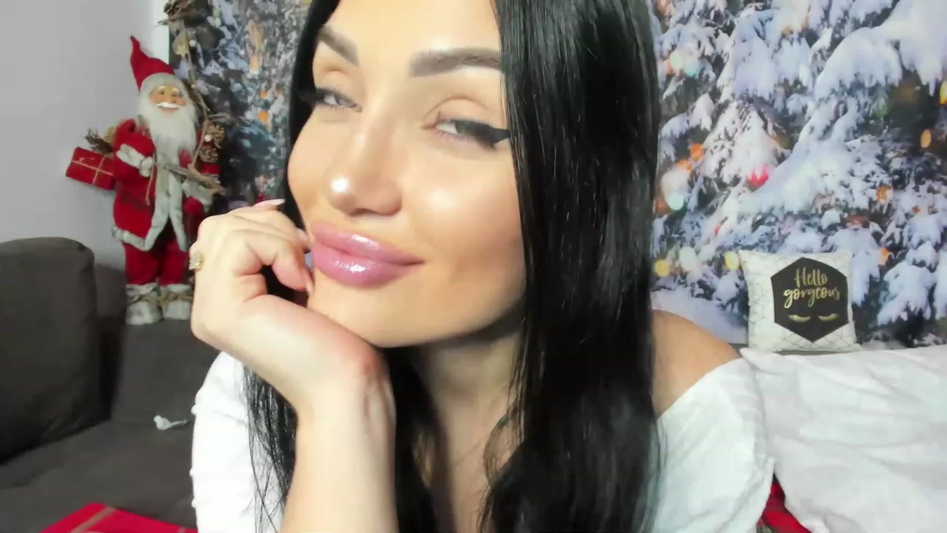 Gallery image thumbnail from AletaOcean's myfreecams stream on, 12/12/2022, 07:40 image 4 of 20
