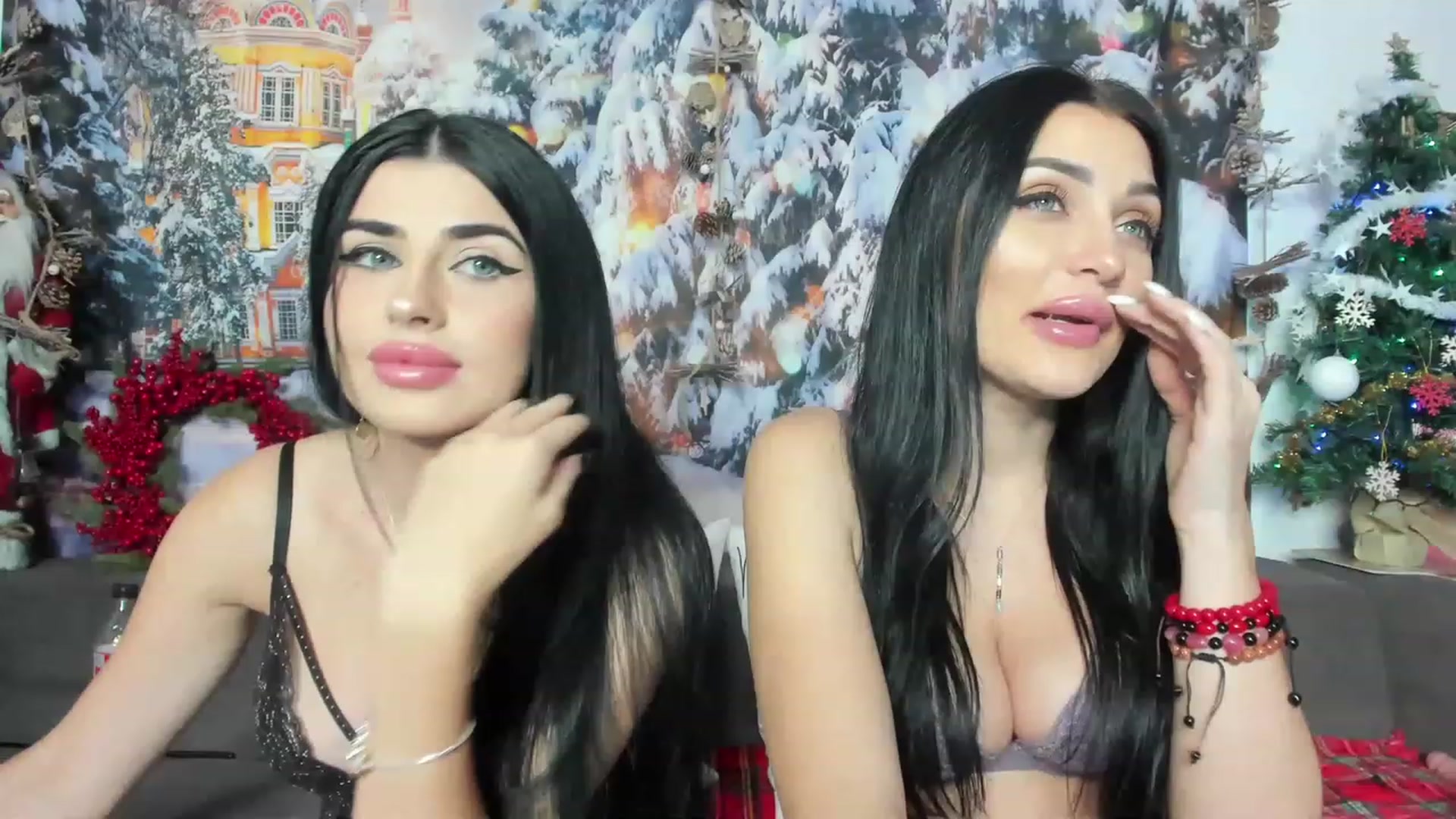 Gallery image thumbnail from AletaOcean's myfreecams stream on, 12/17/2022, 09:35 image 5 of 20