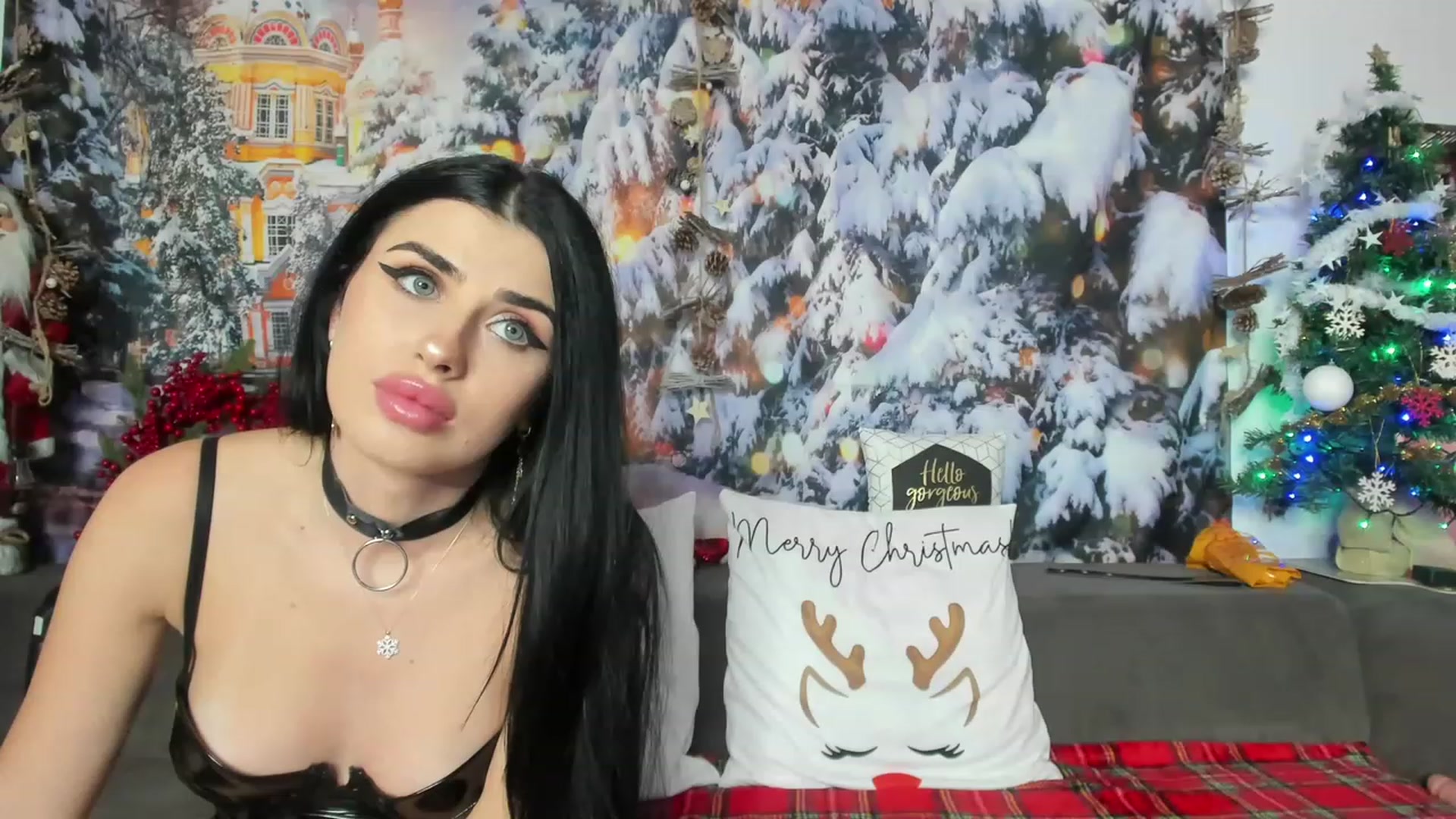 Gallery image thumbnail from AletaOcean's myfreecams stream on, 12/23/2022, 10:29 image 8 of 20
