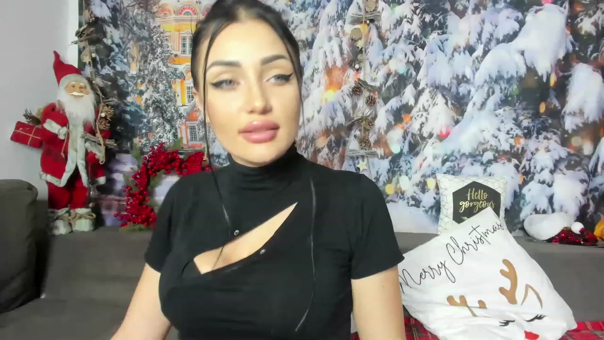 Gallery image thumbnail from AletaOcean's myfreecams stream on, 12/23/2022, 11:10 image 8 of 20